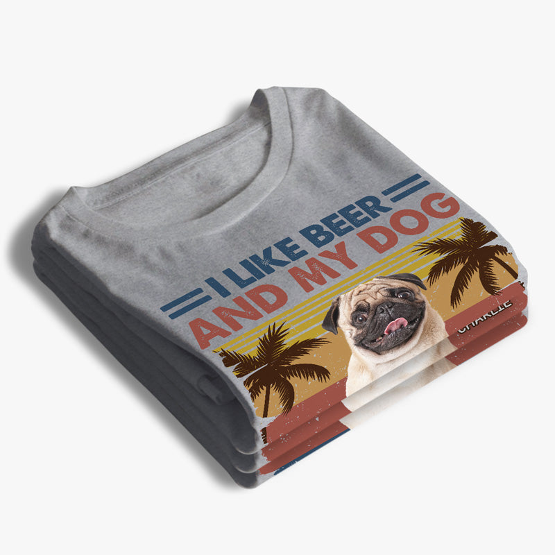 Photo personnalisée « J'aime la bière et mes chiens » - T-shirt unisexe personnalisé, sweat à capuche, sweat-shirt - Vacances d'été, cadeau pour les propriétaires d'animaux et les amoureux des animaux