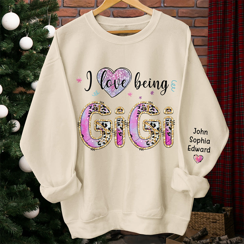 Je suis Gigi - Sweat-shirt unisexe personnalisé avec motif sur la manche - Cadeau de Noël pour maman, grand-mère