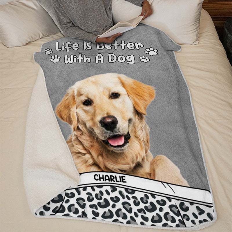 Couverture personnalisée pour bébé avec photo : La vie est meilleure avec des chiens et des chats ! Cadeau pour les propriétaires et les amoureux des animaux.