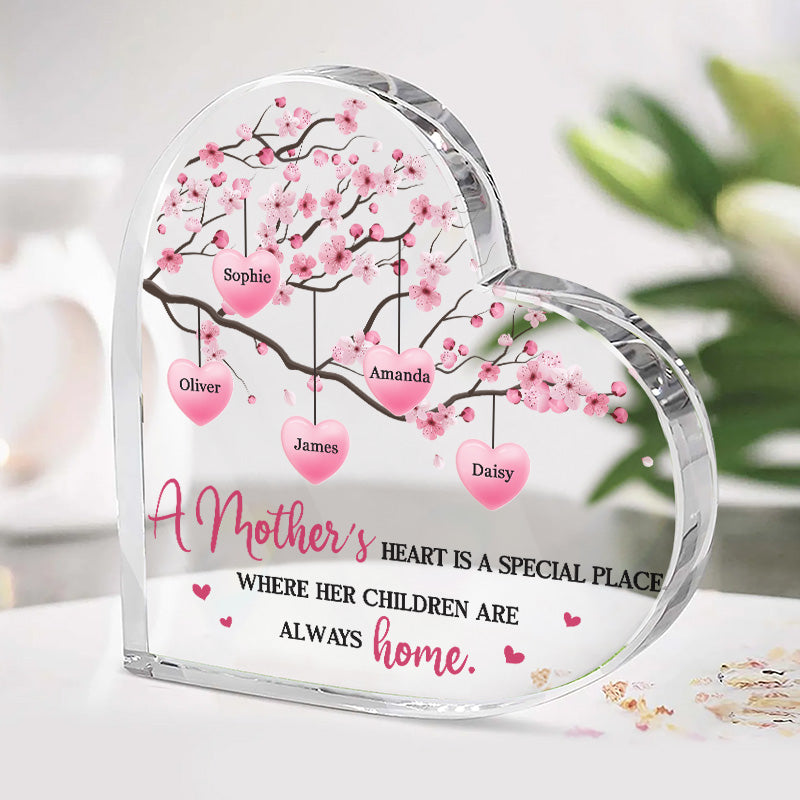 L'amour maternel est le cœur d'une famille - Plaque acrylique personnalisée en forme de cœur - Cadeau pour maman et grand-mère