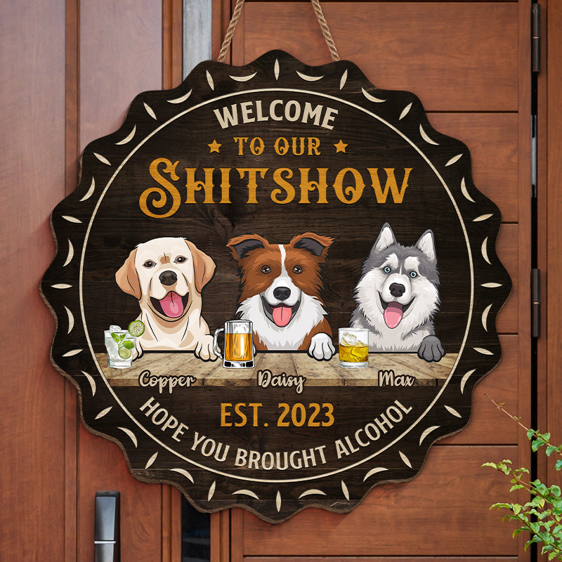 Humain, n'oubliez pas de nous apporter de l'alcool - Panneau en bois personnalisé pour chien et chat - Cadeau de pendaison de crémaillère pour propriétaires et amoureux des animaux