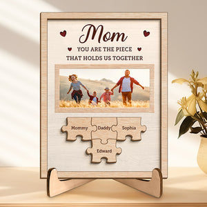 Photo personnalisée : la pièce qui nous unit - Plaque en bois personnalisée à 2 couches avec support pour famille - Cadeau de pendaison de crémaillère pour maman