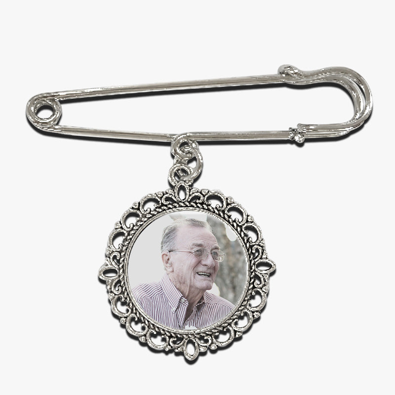 Photo personnalisée « Tu es toujours dans mon cœur » - Épingle à revers ronde personnalisée, broche - Cadeau de condoléances pour les membres de la famille