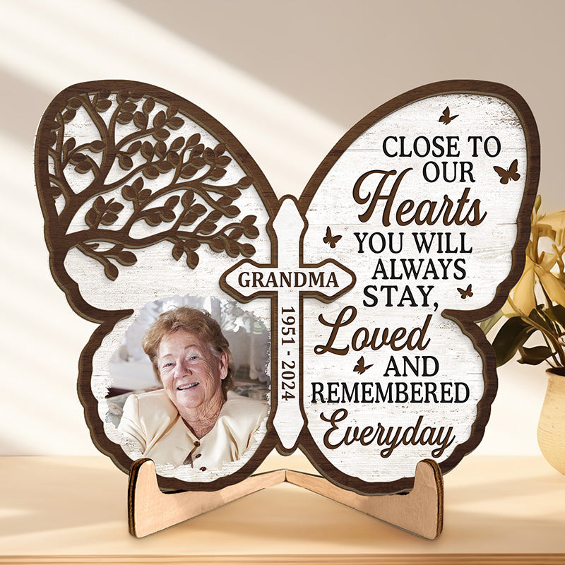 Photo personnalisée toujours présente dans nos esprits - Plaque commémorative personnalisée en bois à 2 couches avec support - Cadeau de condoléances pour les membres de la famille