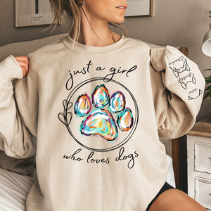 Juste une jolie fille qui aime les chiens - Sweat-shirt unisexe personnalisé avec motif sur la manche pour chien et chat - Cadeau pour les propriétaires et les amoureux des animaux