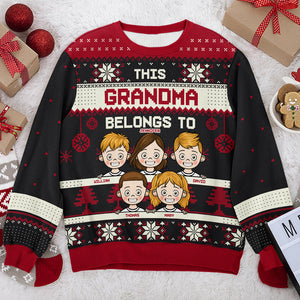 Cette grand-mère appartient au style noir - Sweat-shirt moche personnalisé pour la famille - Pull en laine unisexe - Cadeau de Noël pour grand-mère et grands-parents