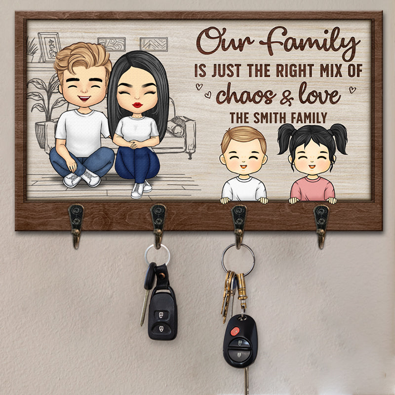 Notre famille est le parfait mélange de chaos et d'amour - Porte-clés personnalisé en forme de famille, porte-clés - Cadeau pour les membres de la famille