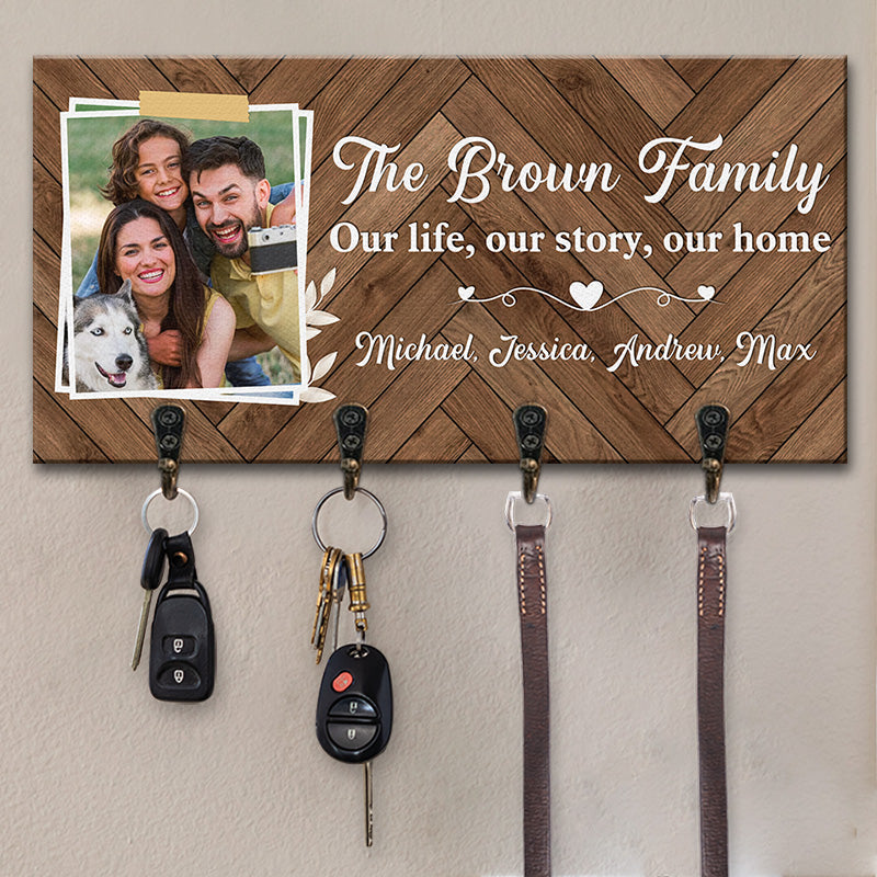Photo personnalisée Notre vie, notre histoire, notre maison - Porte-clés personnalisé pour la décoration intérieure de la famille, porte-clés - Cadeau de pendaison de crémaillère pour les membres de la famille
