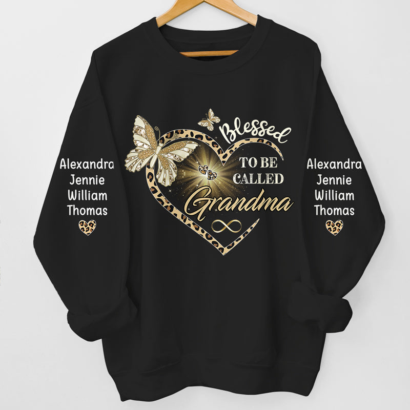 Béni d'être appelé grand-mère - Sweat-shirt unisexe personnalisé avec motif sur la manche - Cadeau de Noël pour maman et grand-mère