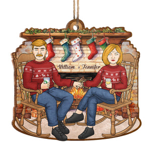C'est la saison de l'amour - Ornement personnalisé pour couple - Forme personnalisée en bois - Cadeau de Noël pour mari et femme, anniversaire