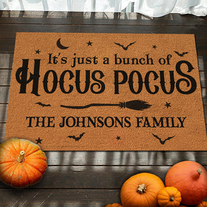 C'est l'heure du Hocus Pocus Sorcières - Tapis décoratif personnalisé pour la maison - Cadeau d'Halloween pour sorcières et membres de la famille