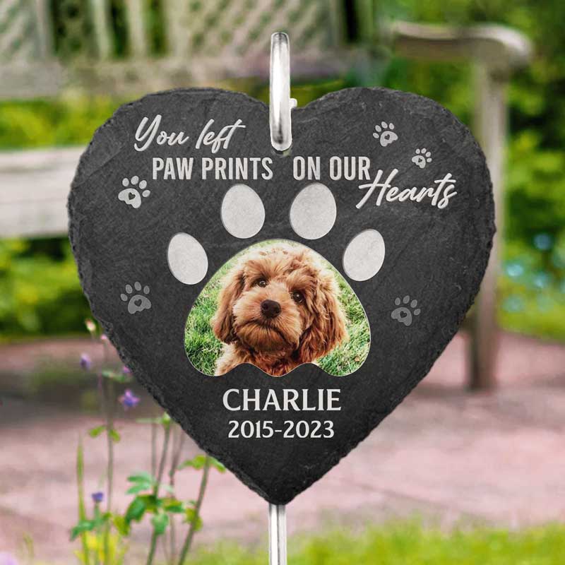 Photo personnalisée que vous avez laissée sur nos cœurs - Ardoise et crochet de jardin commémoratif personnalisés - Cadeau de condoléances, cadeau pour propriétaires d'animaux, amoureux des animaux