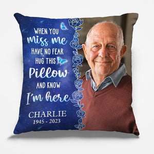 Oreiller photo personnalisé : serrez cet oreiller et sachez que je suis là ! Oreiller personnalisé commémoratif - Cadeau de Noël, cadeau de condoléances pour les membres de la famille