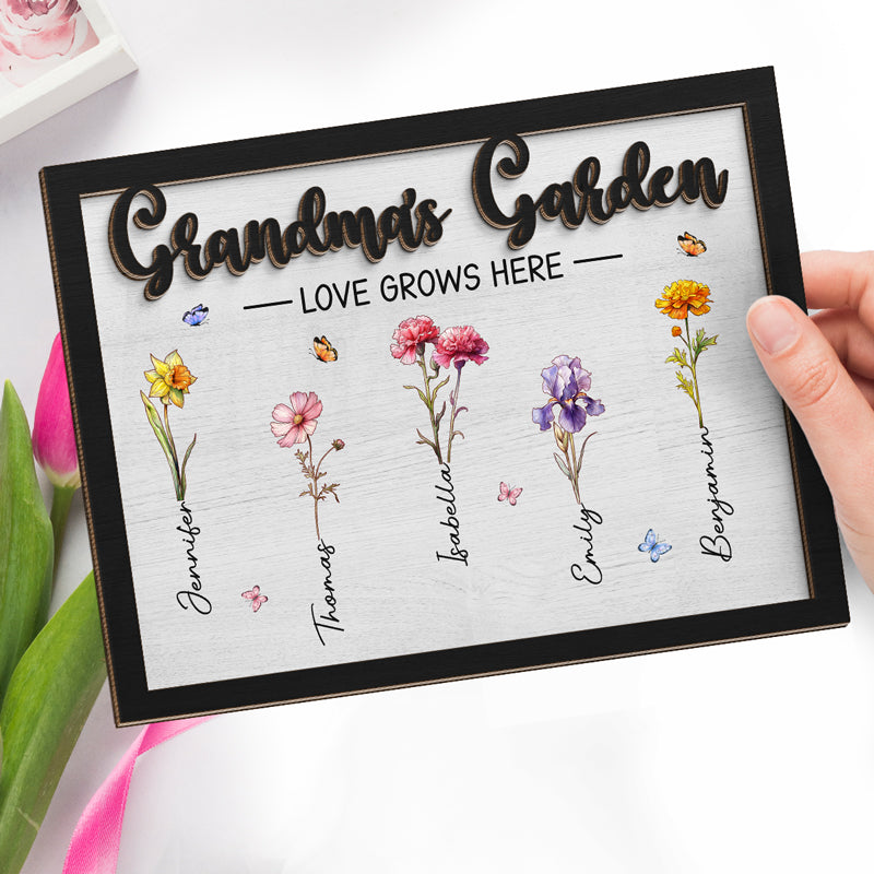 Notre amour grandit ici - Plaque en bois personnalisée à 2 couches avec support - Cadeau de pendaison de crémaillère pour les membres de la famille