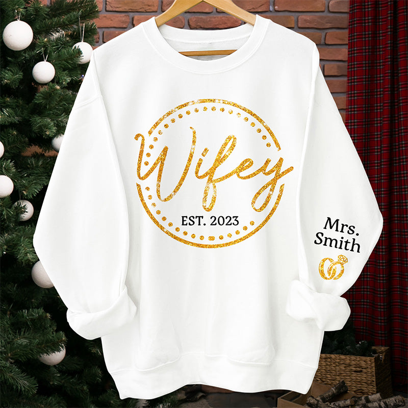 Femme, la seule dont tu as besoin ! Sweat-shirt unisexe personnalisé avec motif sur la manche pour couple ! Cadeau pour mari et femme, anniversaire
