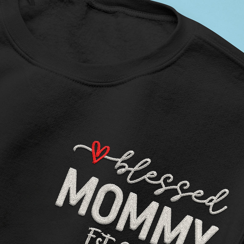 L'amour maternel est la paix - Sweat-shirt unisexe personnalisé brodé avec motif sur la manche - Cadeau pour maman et grand-mère