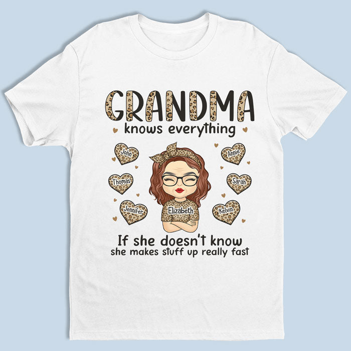 Grand-mère sait tout - T-shirt unisexe personnalisé pour la famille, sweat à capuche, sweat-shirt - Cadeau de fête des mères, d'anniversaire pour grand-mère