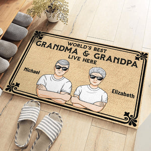Les meilleurs grands-parents du monde vivent ici - Tapis décoratif personnalisé pour la famille - Cadeau pour les grands-parents