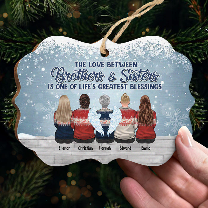 Les frères et sœurs ne seront jamais séparés dans leur cœur - Ornement personnalisé familial - Bois en forme de Benelux - Cadeau de Noël pour frères et sœurs