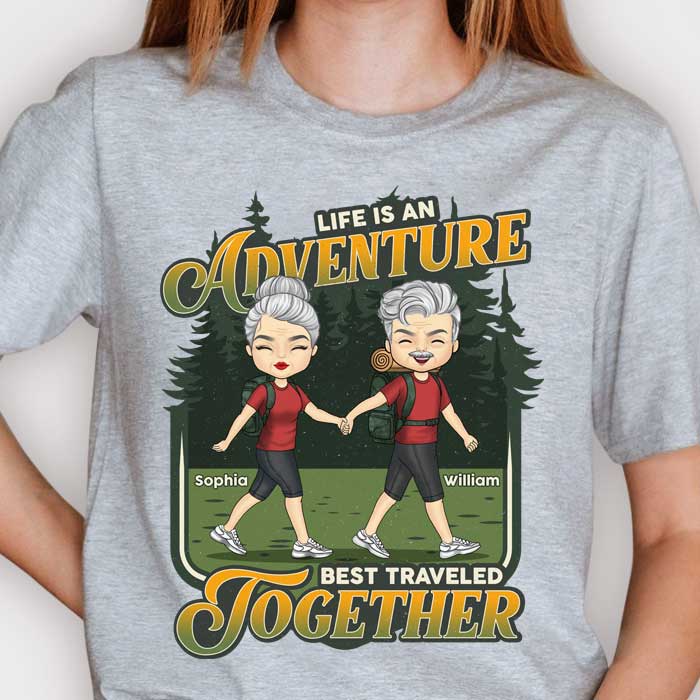 La vie est une aventure - T-shirt unisexe personnalisé, sweat à capuche, sweat-shirt - Cadeau pour couple, mari, femme, anniversaire, fiançailles, mariage, mariage, cadeau de camping