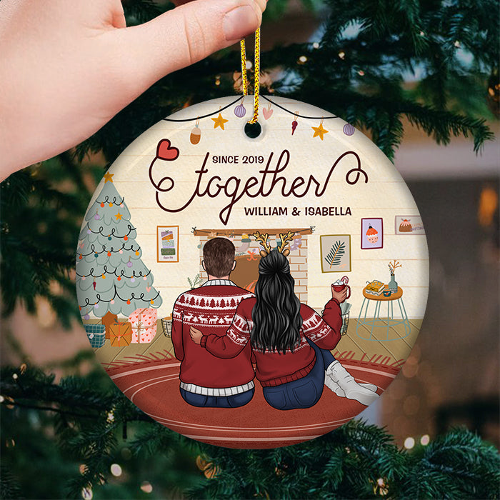 Célébrez Noël ensemble depuis - Décoration de Noël ronde personnalisée en céramique - Cadeau pour couple, mari et femme, anniversaire, fiançailles, mariage, cadeau de mariage, cadeau de Noël