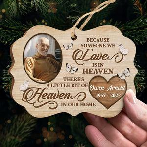 Parce que quelqu'un que nous aimons est au paradis - Ornement commémoratif personnalisé - Bois en forme de Benelux - Télécharger une image, cadeau de condoléances, cadeau de Noël pour la famille