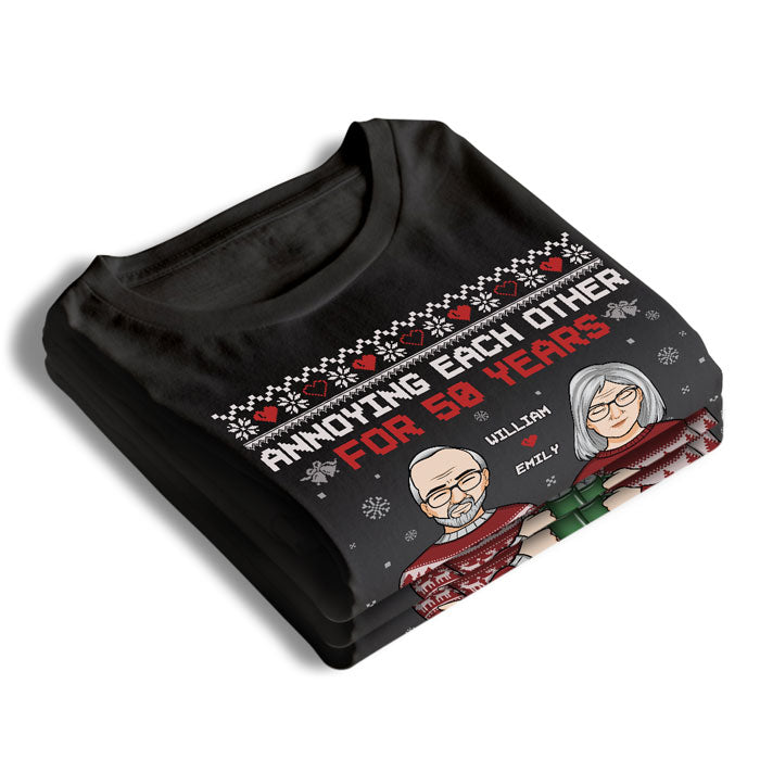 S'agacer l'un l'autre et rester fort - T-shirt, sweat à capuche et sweat-shirt unisexe personnalisé pour couple - Cadeau de Noël pour mari et femme, anniversaire
