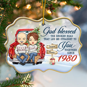 Que Dieu bénisse la route brisée - Décoration de Noël personnalisée en acrylique en forme de Benelux - Cadeau pour couple, mari et femme, anniversaire, fiançailles, mariage, cadeau de mariage, cadeau de Noël