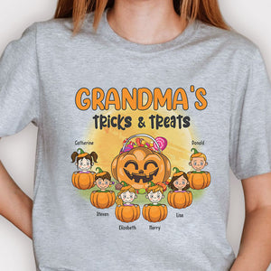 Les tours et friandises de grand-mère - T-shirt unisexe personnalisé, sweat à capuche, sweat-shirt - Cadeau pour grand-mère, grands-parents, cadeau d'Halloween