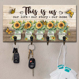 Bénissez cette maison avec amour et rires - Porte-clés personnalisé, porte-clés - Cadeau pour la famille