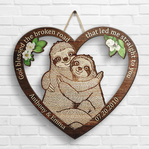 Couple de paresseux de notre premier baiser - Panneau en bois personnalisé - Cadeau pour couple, mari et femme