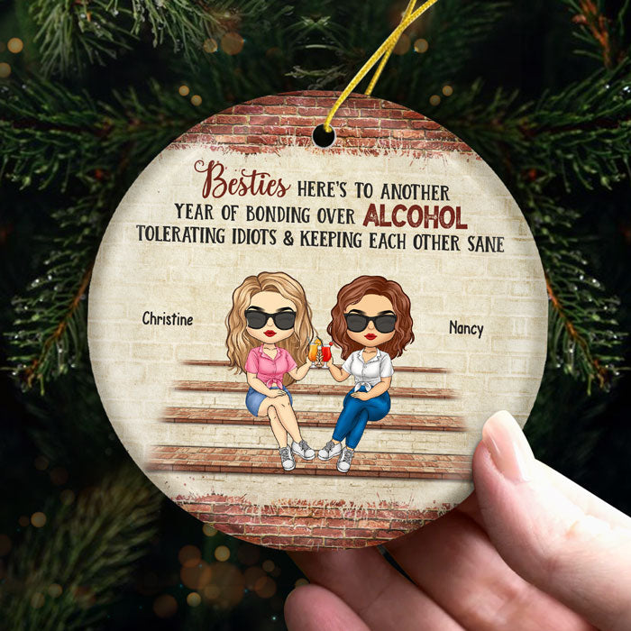 Nos souvenirs sont innombrables - Ornement personnalisé Bestie - Forme ronde en céramique - Cadeau de Noël pour meilleures amies, meilleures amies, sœurs