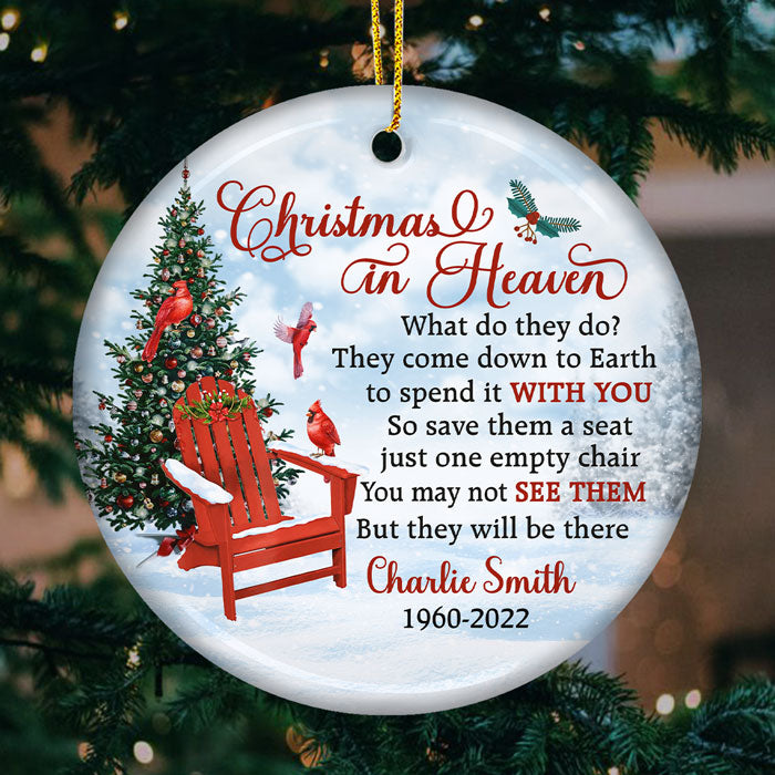 Ils descendent sur terre pour passer Noël avec vous - Ornement commémoratif personnalisé personnalisé - Forme ronde en céramique - Cadeau de condoléances, cadeau de Noël pour la famille