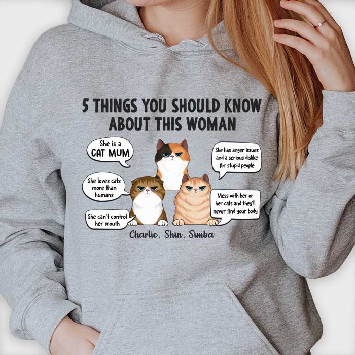 Five Things You Should Know She Is A Cat Mum - Mother's Day Gifts, Gift For Cat Mum - Personalized Unisex T-shirt, Hoodie.