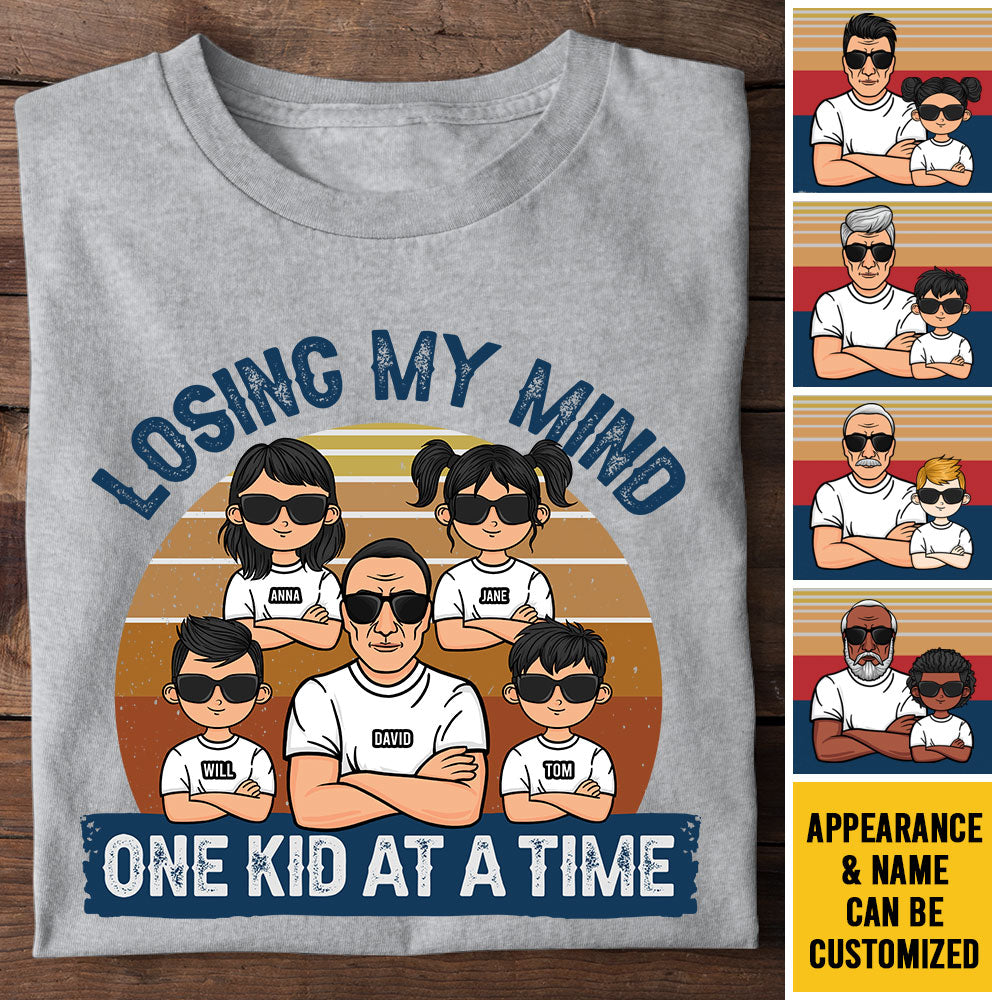 Je perds la tête, un enfant à la fois ! T-shirt et sweat à capuche unisexe personnalisé ! Cadeau pour papa