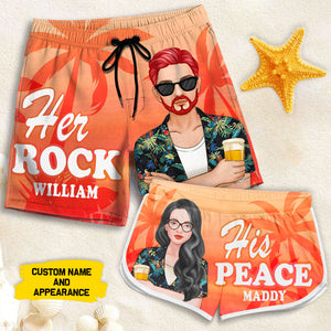 Short de plage personnalisé pour couple « Her Rock His Peace » – Cadeau pour couple, mari et femme