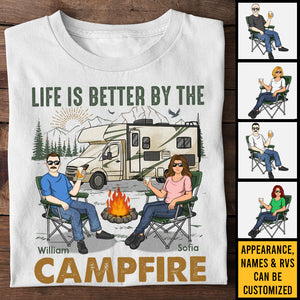 La vie est meilleure au coin du feu - T-shirt unisexe personnalisé, sweat à capuche, sweat-shirt - Cadeau pour couple, mari, femme, anniversaire, fiançailles, mariage, mariage, cadeau de camping