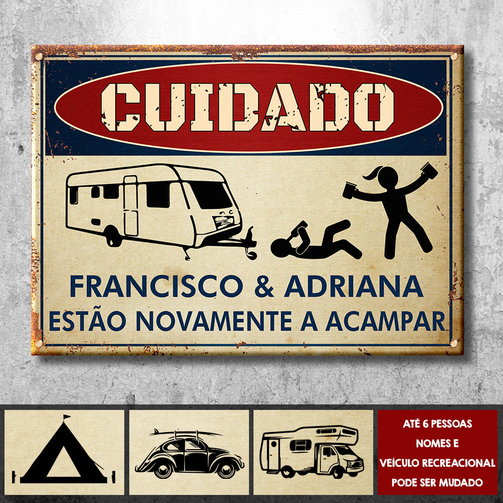 Os Campistas Bêbados Estão Acampando Novamente - Panneau métallique de camping personnalisé portugais