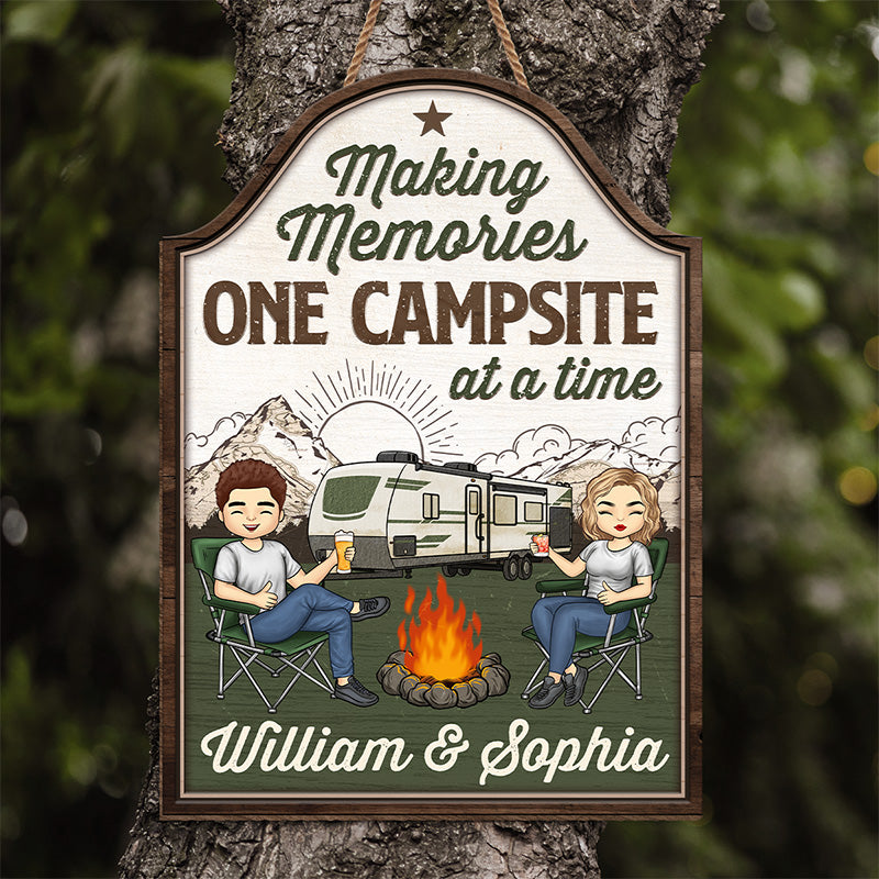 Partenaires de camping pour la vie - Panneau en bois personnalisé pour décoration d'intérieur - Cadeau de pendaison de crémaillère pour couples, mari et femme, amoureux du camping