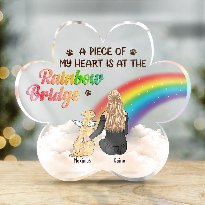 Un morceau de mon cœur est au pont arc-en-ciel - Plaque commémorative personnalisée en acrylique en forme de patte - Cadeau de condoléances, cadeau pour propriétaires d'animaux, amoureux des animaux