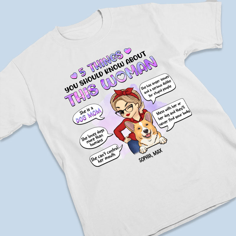 La seule chose sans laquelle je ne peux pas vivre, c'est mon chien ! T-shirt unisexe personnalisé, sweat à capuche, sweat-shirt ! Cadeau pour les propriétaires d'animaux et les amoureux des animaux.