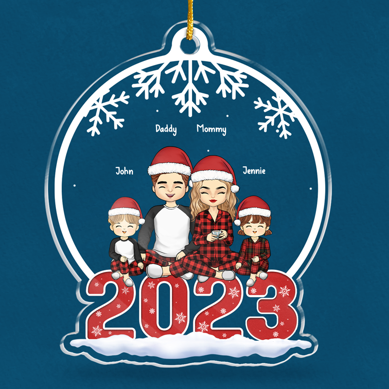Noël en famille - Décoration personnalisée pour la famille - Boule à neige en acrylique - Cadeau de Noël pour les membres de la famille