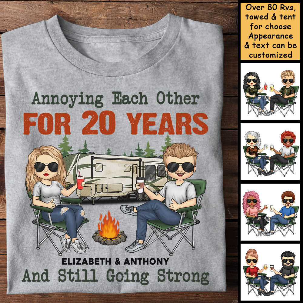 S'agacer l'un l'autre et rester fort - Cadeau pour les couples en camping, mari et femme - T-shirt unisexe personnalisé, sweat à capuche