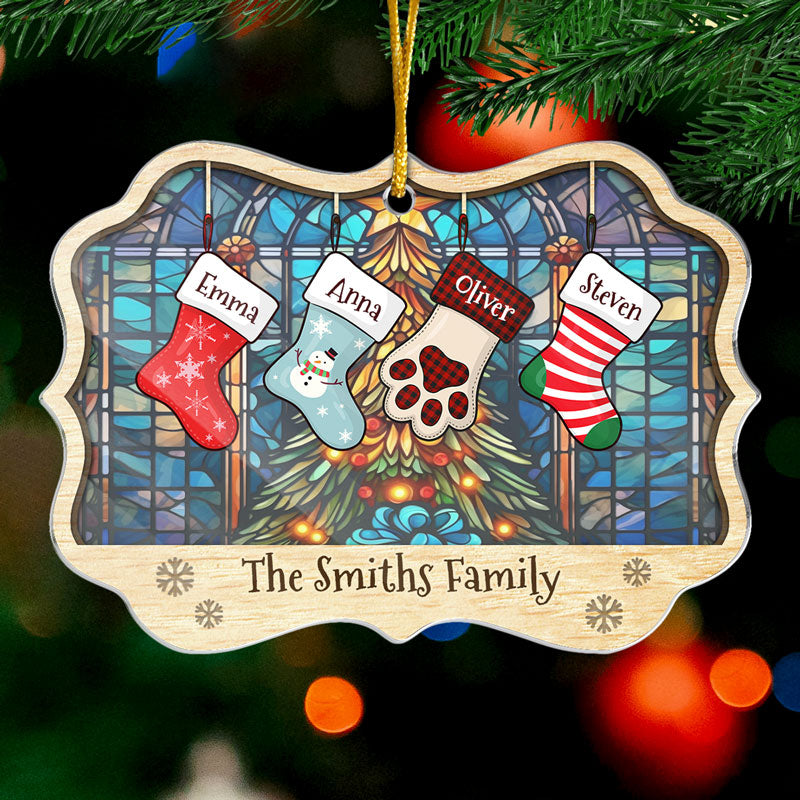 Noël, c'est la famille ! Décoration personnalisée pour la famille ! En acrylique, forme Benelux ! Cadeau de Noël pour les membres de la famille.